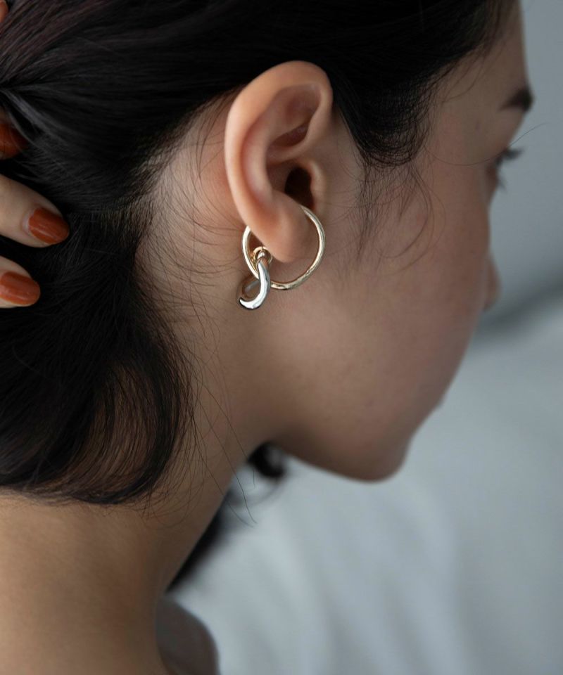 COMBI COLOR HANG EAR CUFF