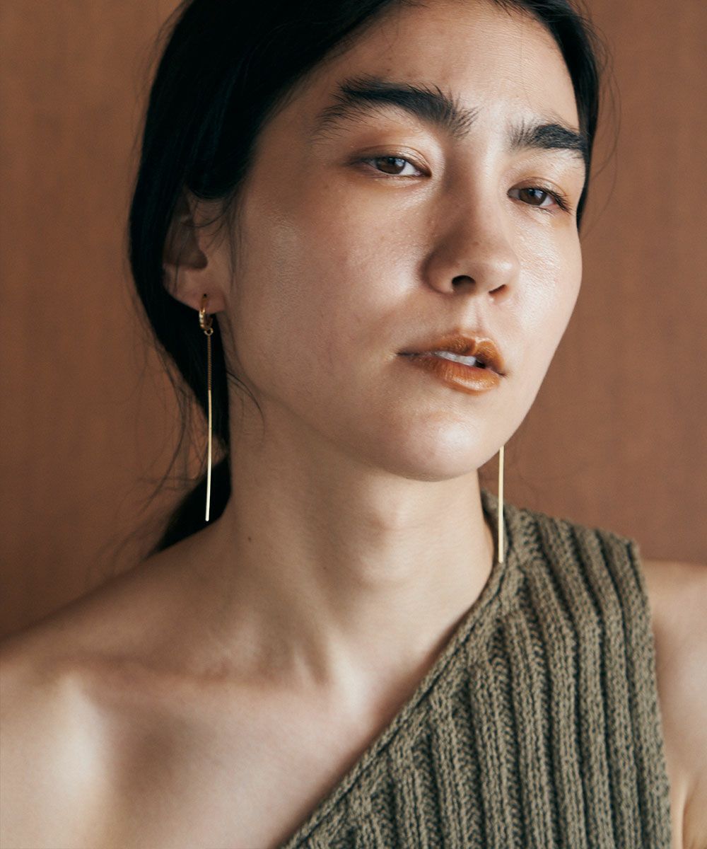 STICK EARRING