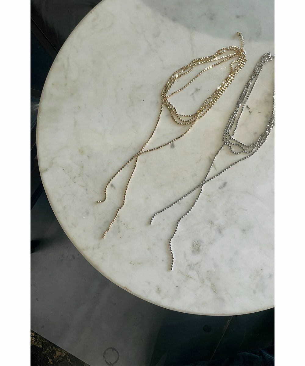 TRIPLE CHAIN NECKLACE