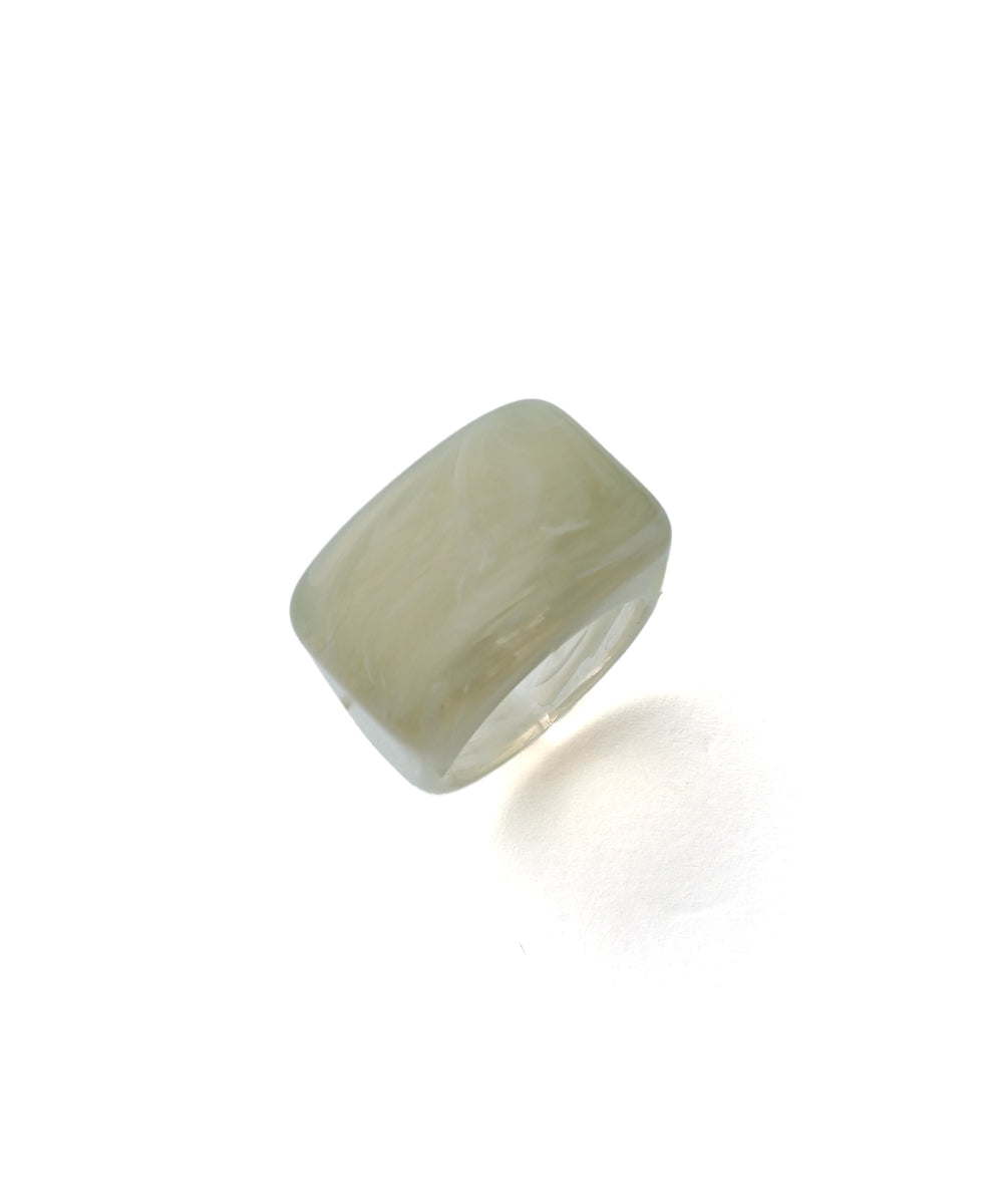 SQUARE TRANSLUCENT RING