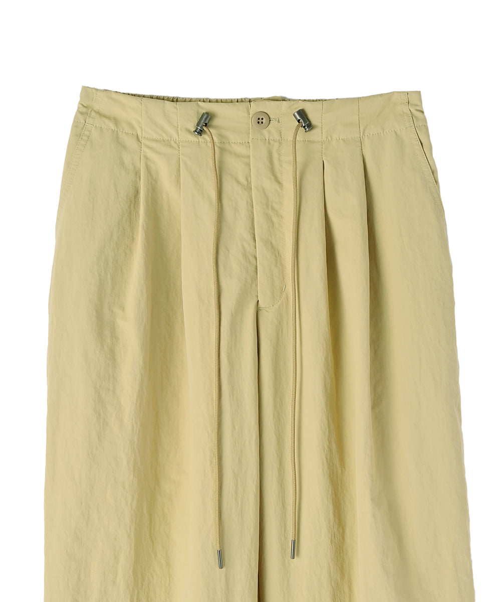 WATER-REPELLENT PANTS