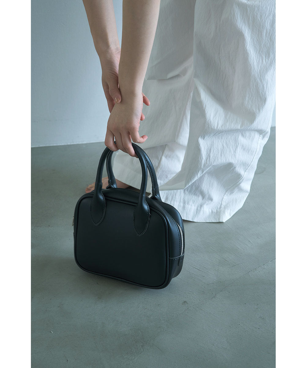 COMPACT SQUARE BAG
