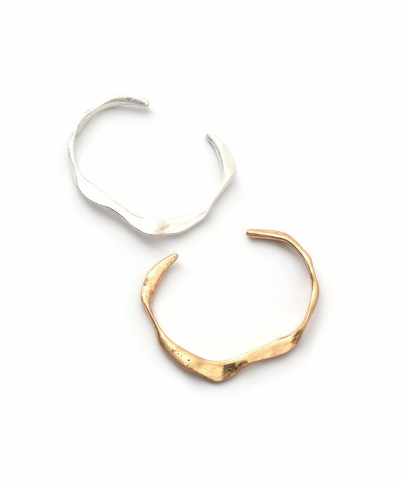 BILLOW BANGLE