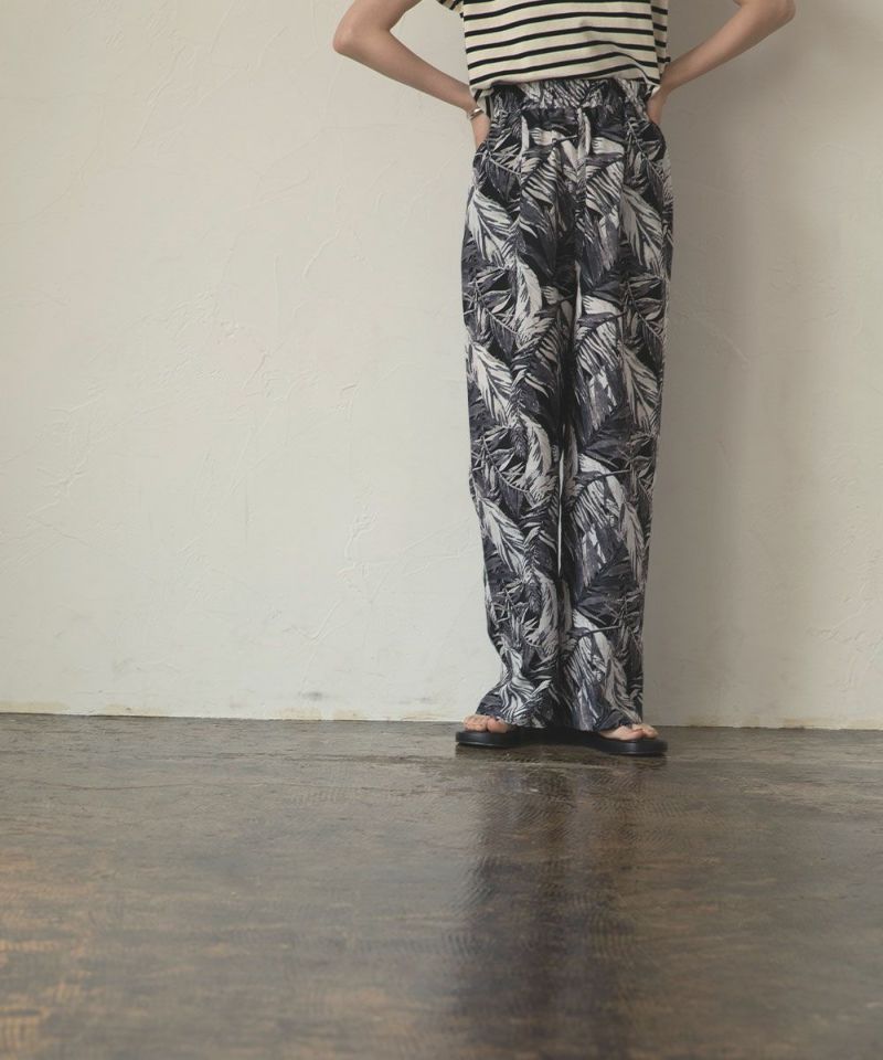 BOTANICAL PRINT PANTS