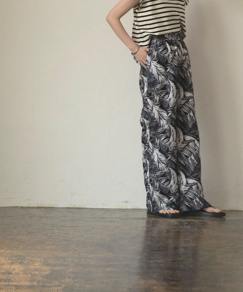 BOTANICAL PRINT PANTS