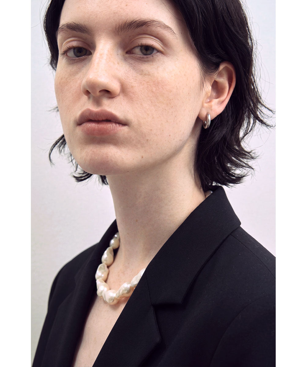 BAROQUE PEARL NECKLACE