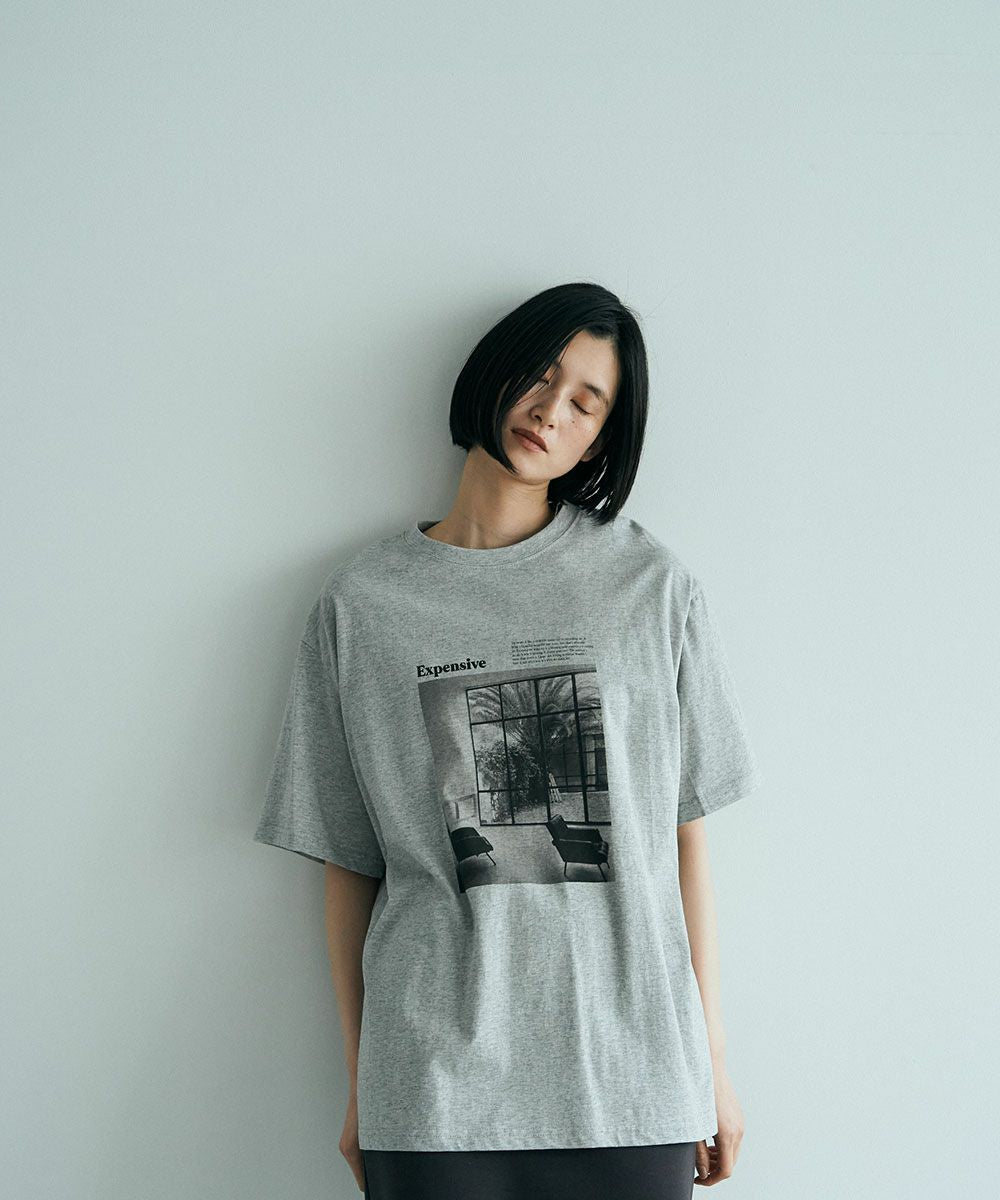 MONOCHROME PHOTO PRINT TEE