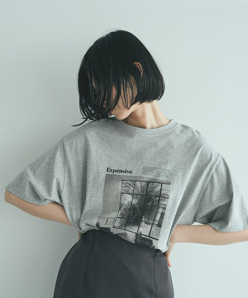 MONOCHROME PHOTO PRINT TEE