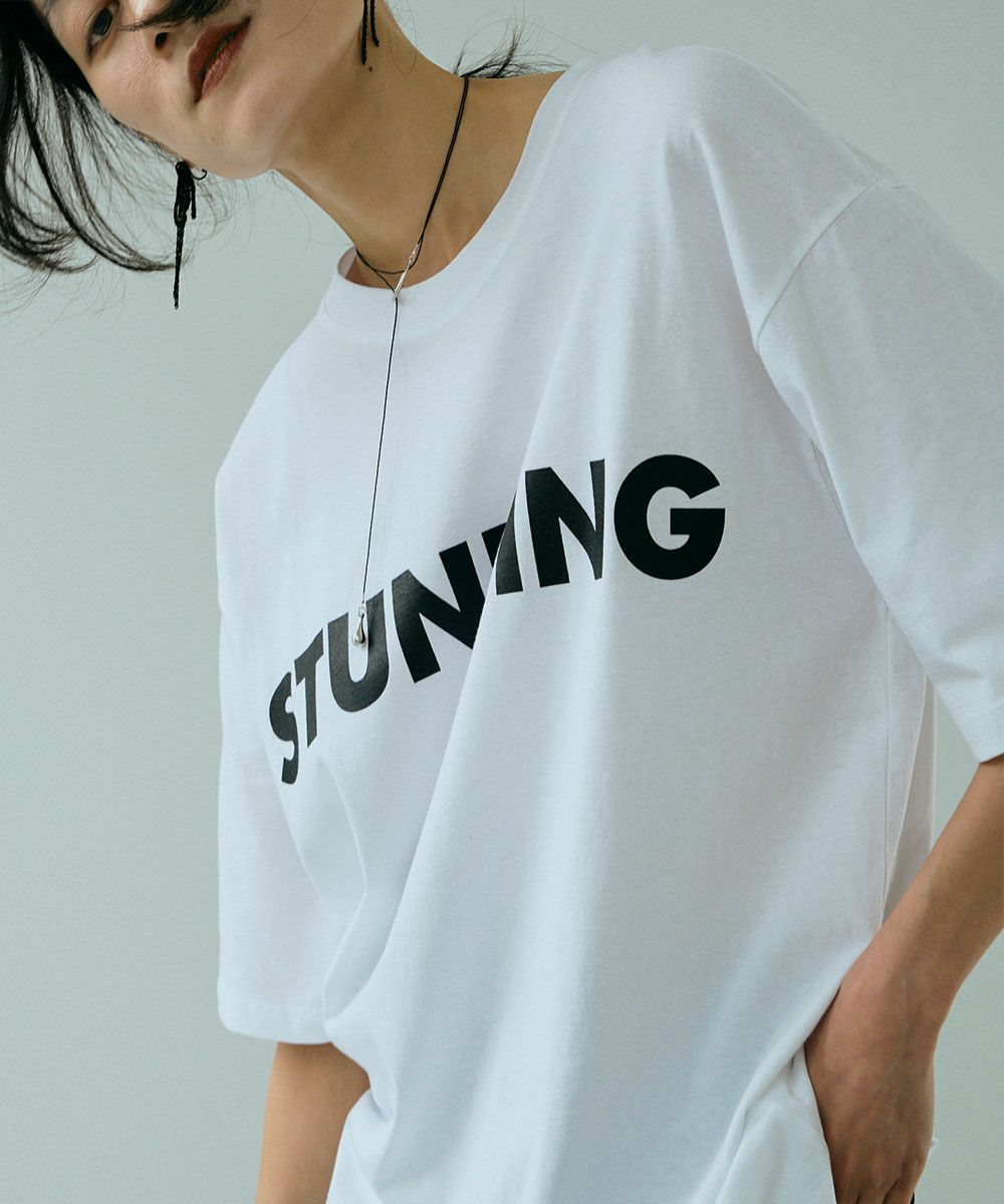 STUNNING TEE