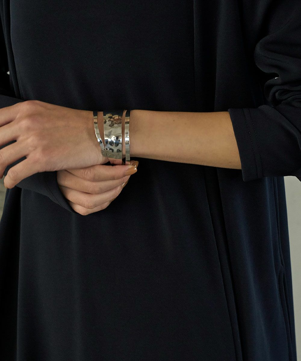 SLIT BANGLE