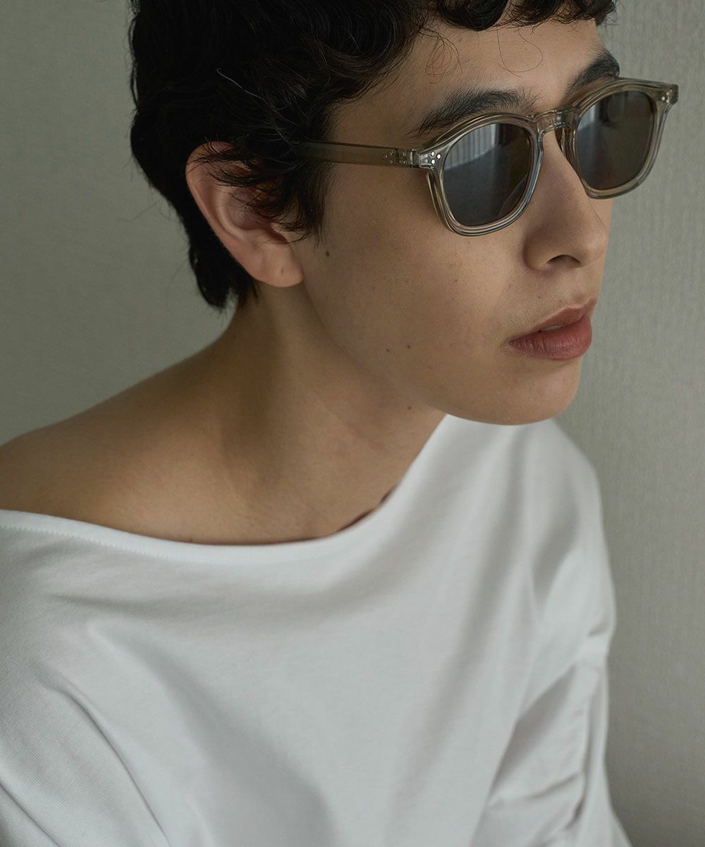 SQUARE  SUNGLASSES