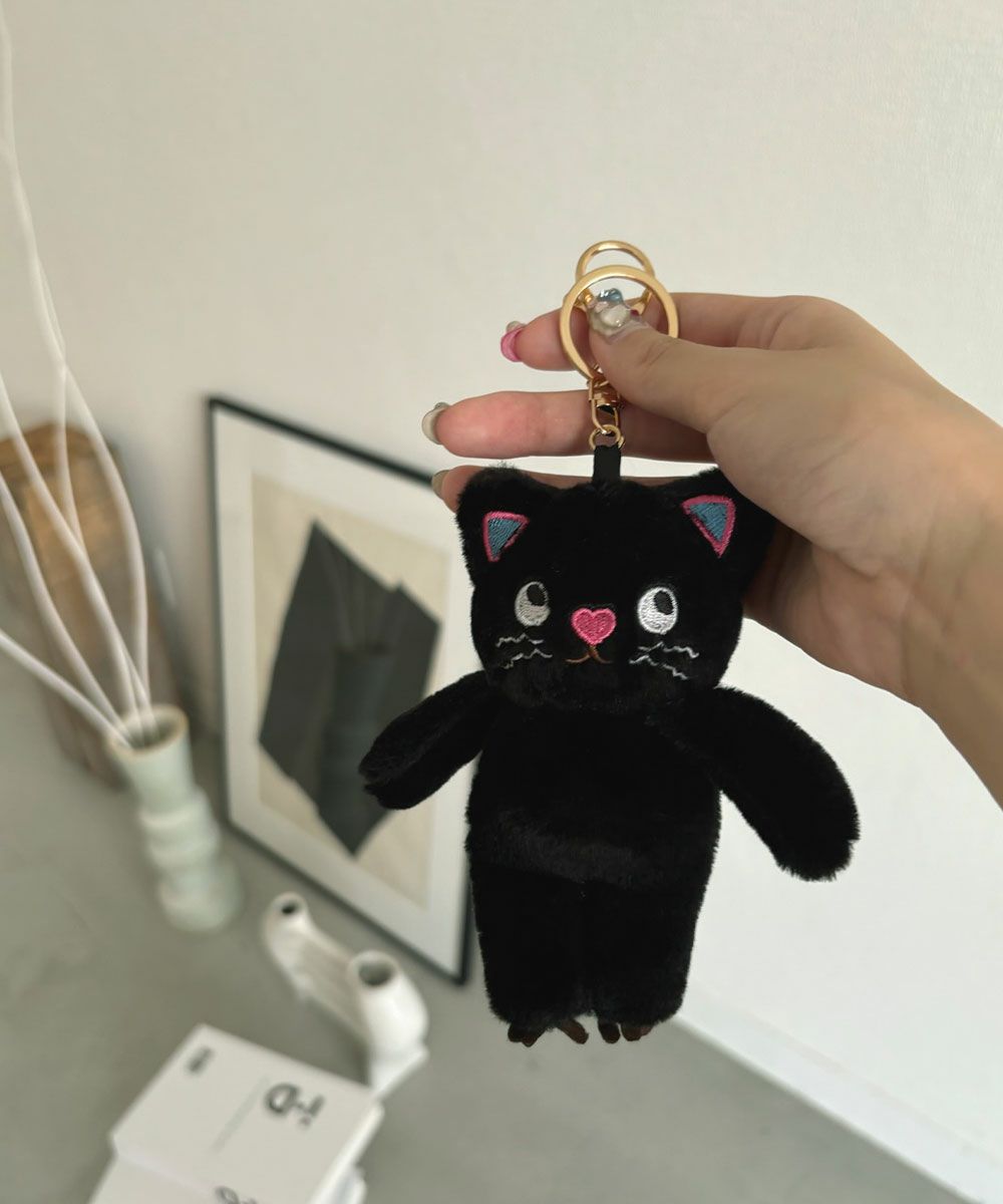 CAT CHARM