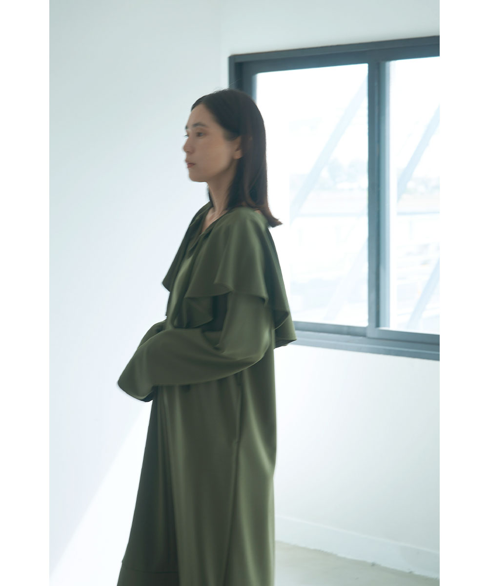 【SALE】【マイとヨーコさんコラボ】[NATURAL]RUFFLE COLLAR ONEPIECE[本店限定]