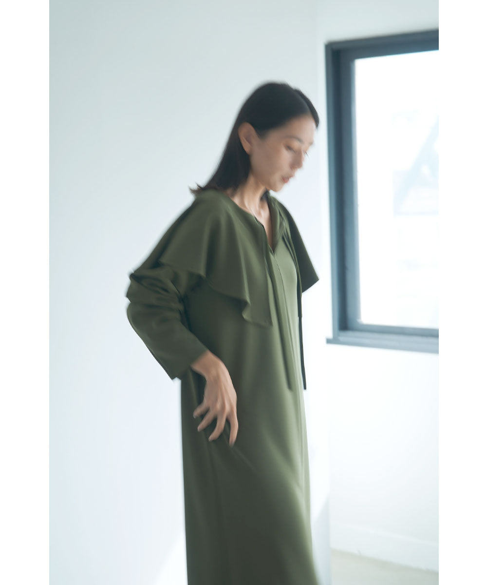 【SALE】【マイとヨーコさんコラボ】[NATURAL]RUFFLE COLLAR ONEPIECE[本店限定]