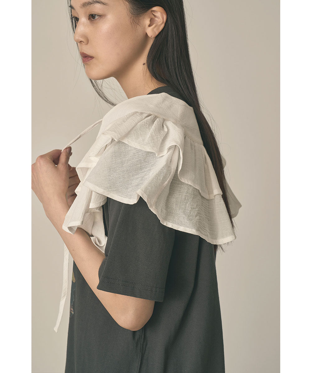DOUBLE RUFFLE COLLAR
