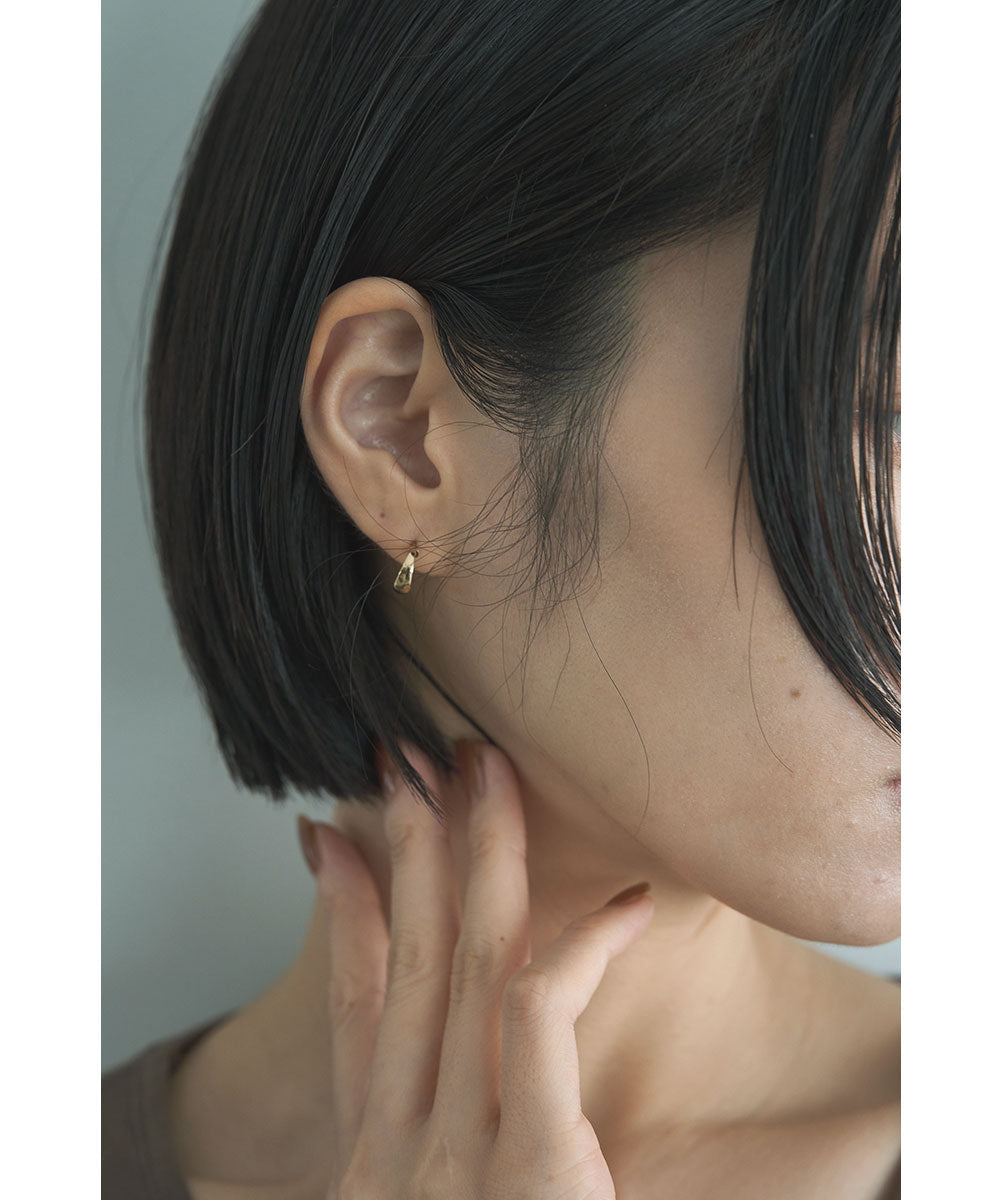 SILVER POST］MINIMAL HOOP PIERCE