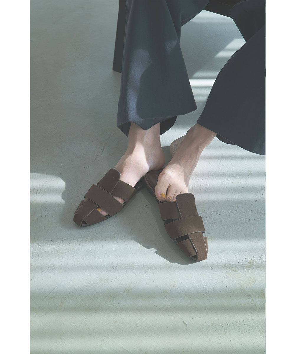 FEMININE GURKHA SANDAL