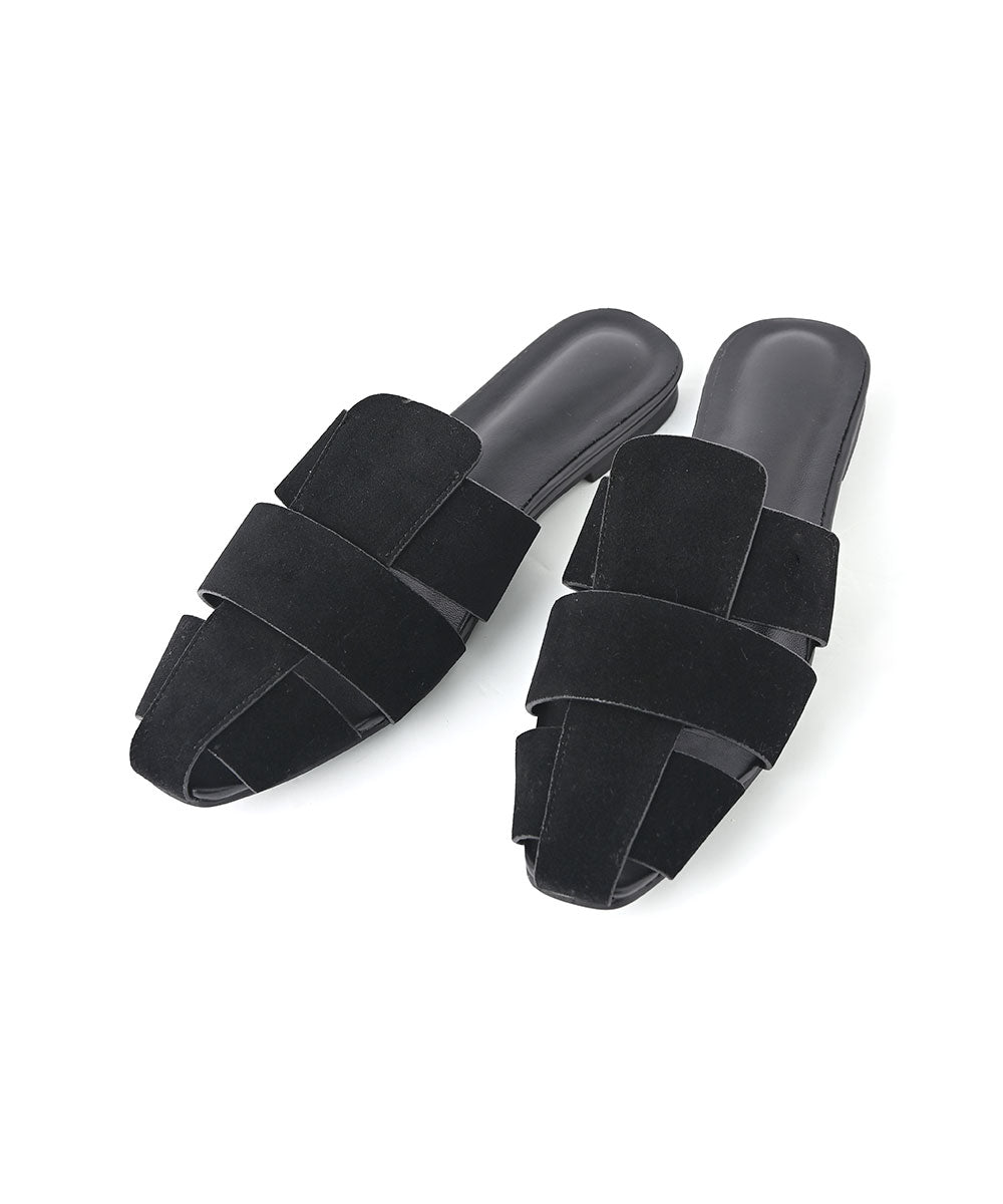 BLACK__752361-b2.jpg-18