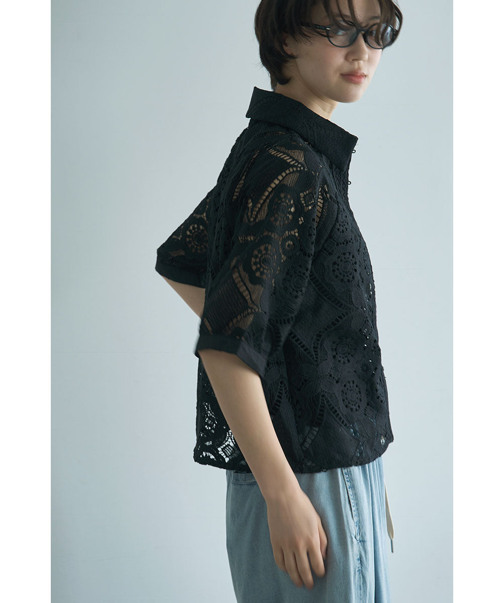 LACE OVER SHIRT