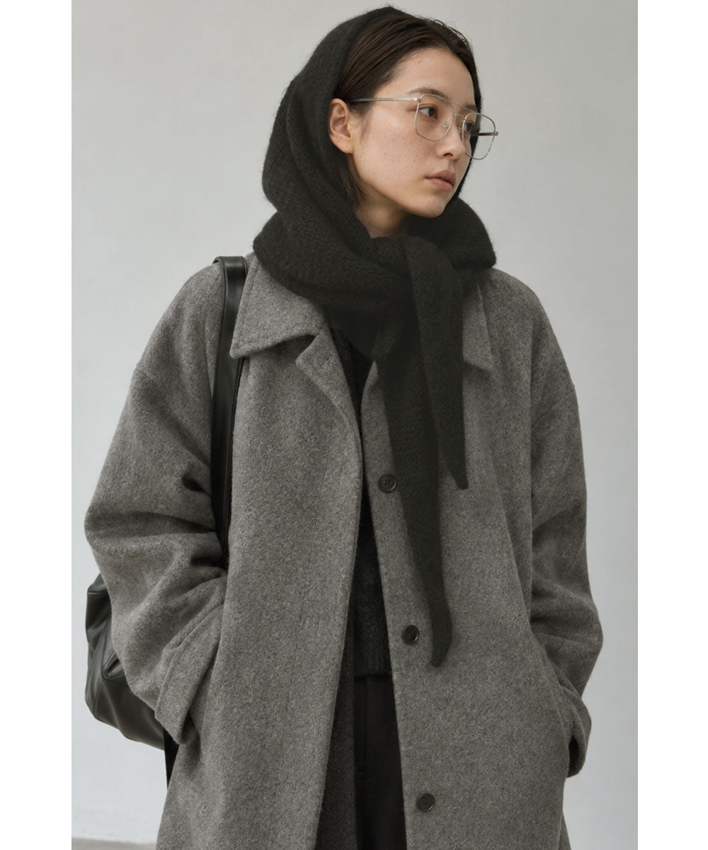 TRIANGLE KNIT STOLE