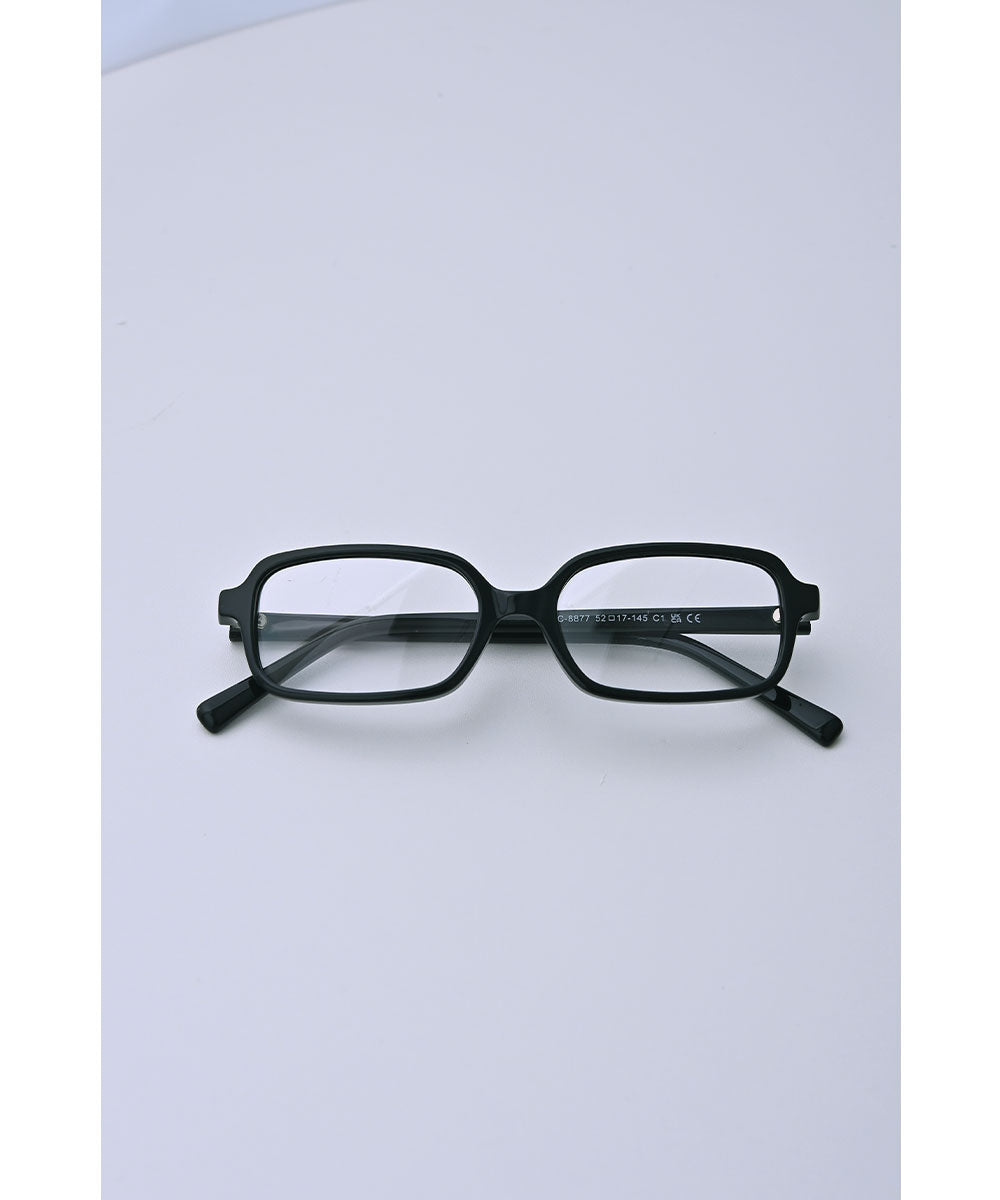 BLACK__752527-06.jpg-5
