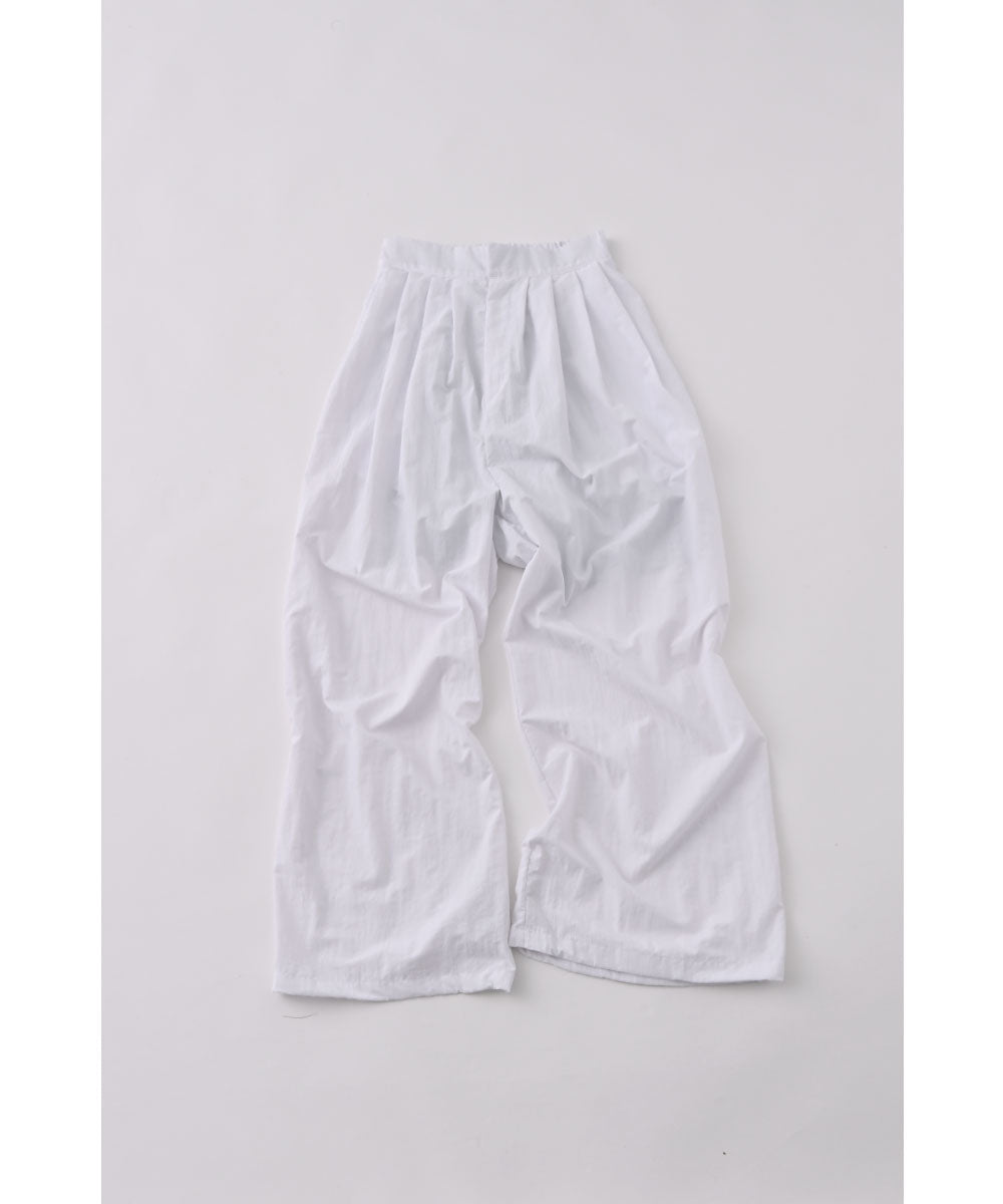 WHITE__752534-10.jpg-9